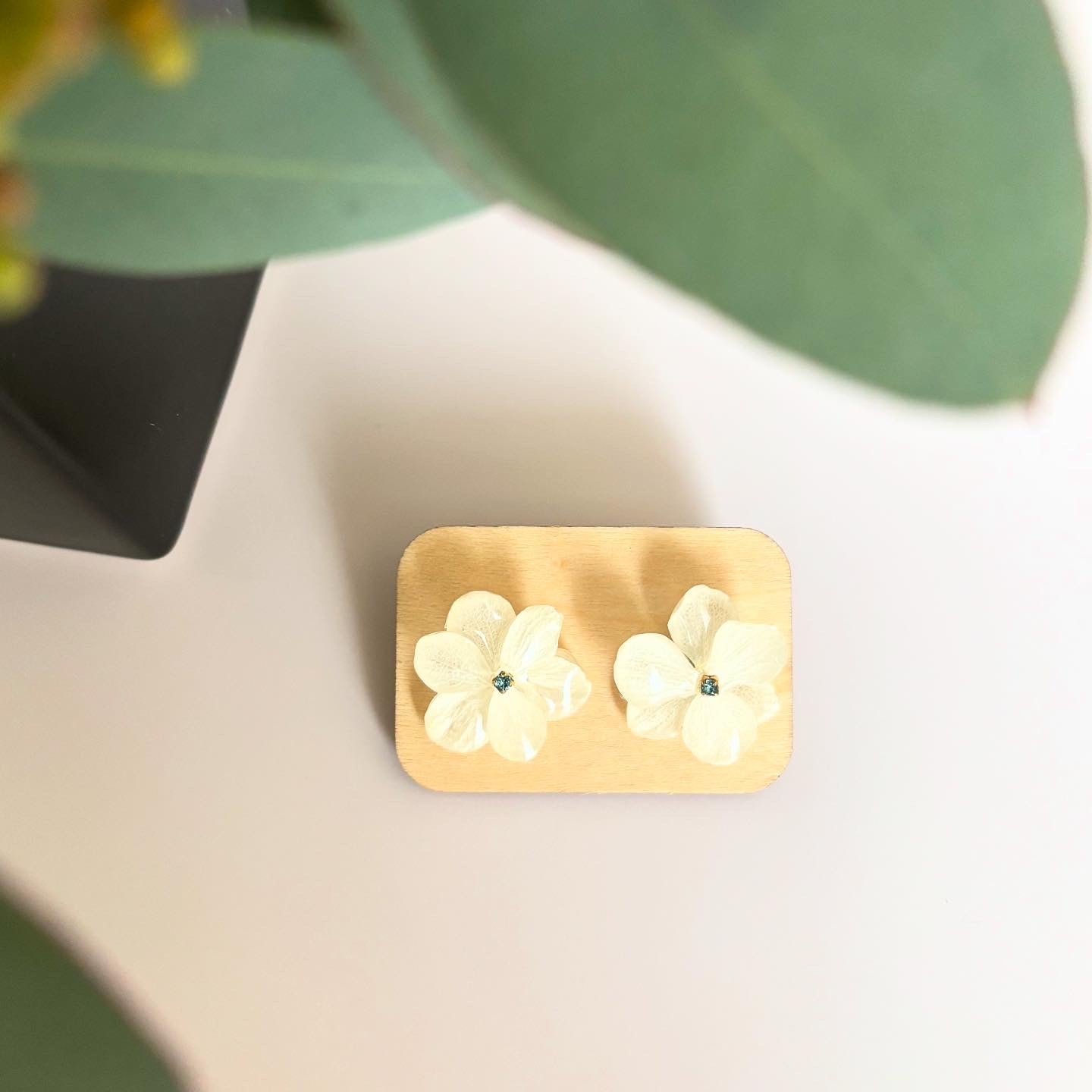 本物の紫陽花のピアス