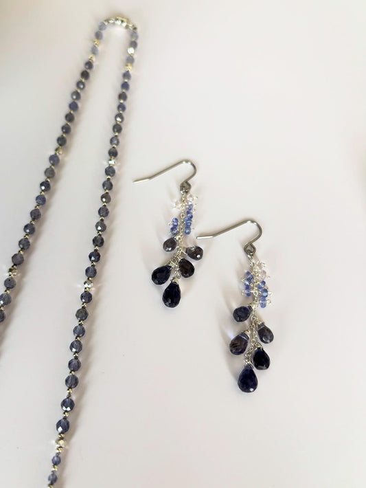 アイオライトのつぶつぶピアス