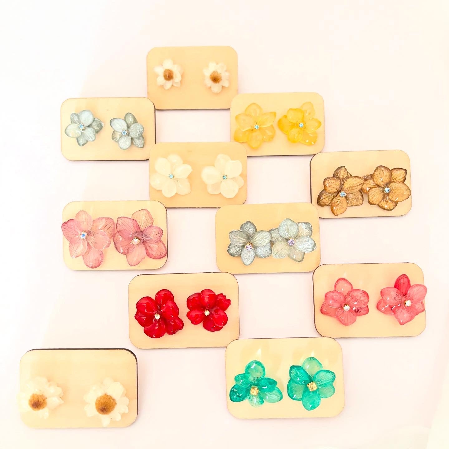 本物の紫陽花のピアス