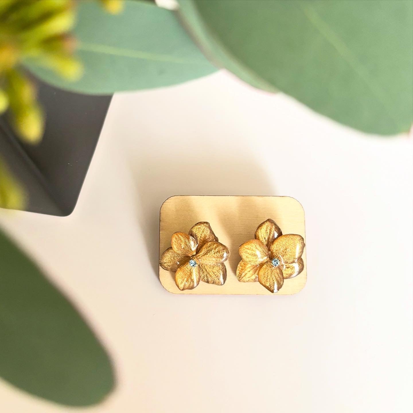 本物の紫陽花のピアス