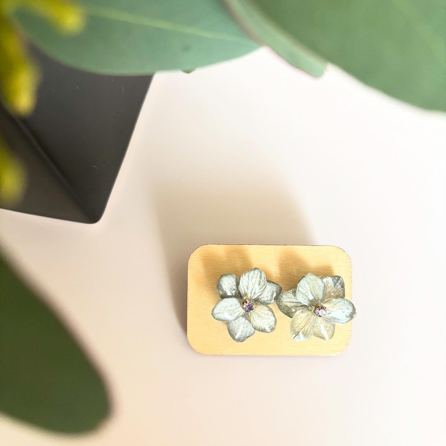 本物の紫陽花のピアス