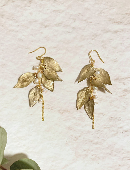 [Real Plants] Ruscus and Pearl Earrings 