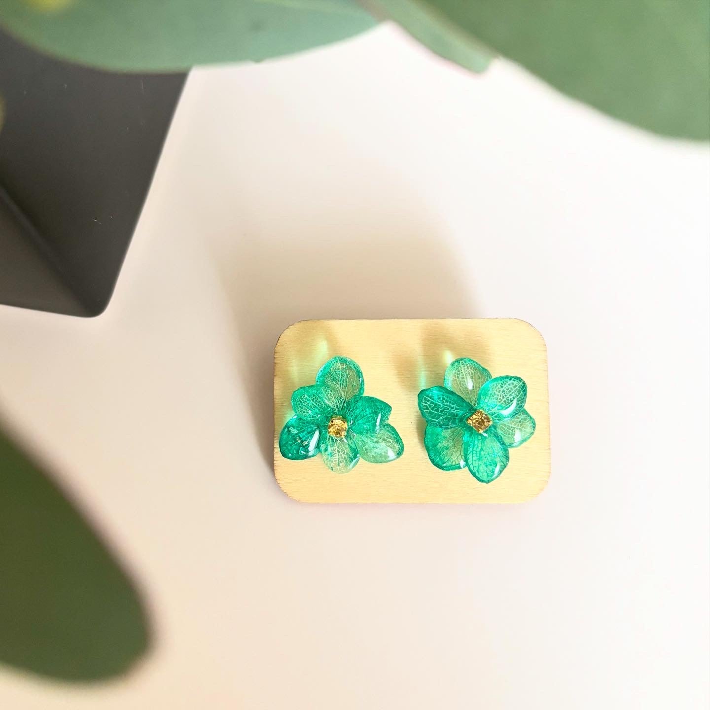 本物の紫陽花のピアス